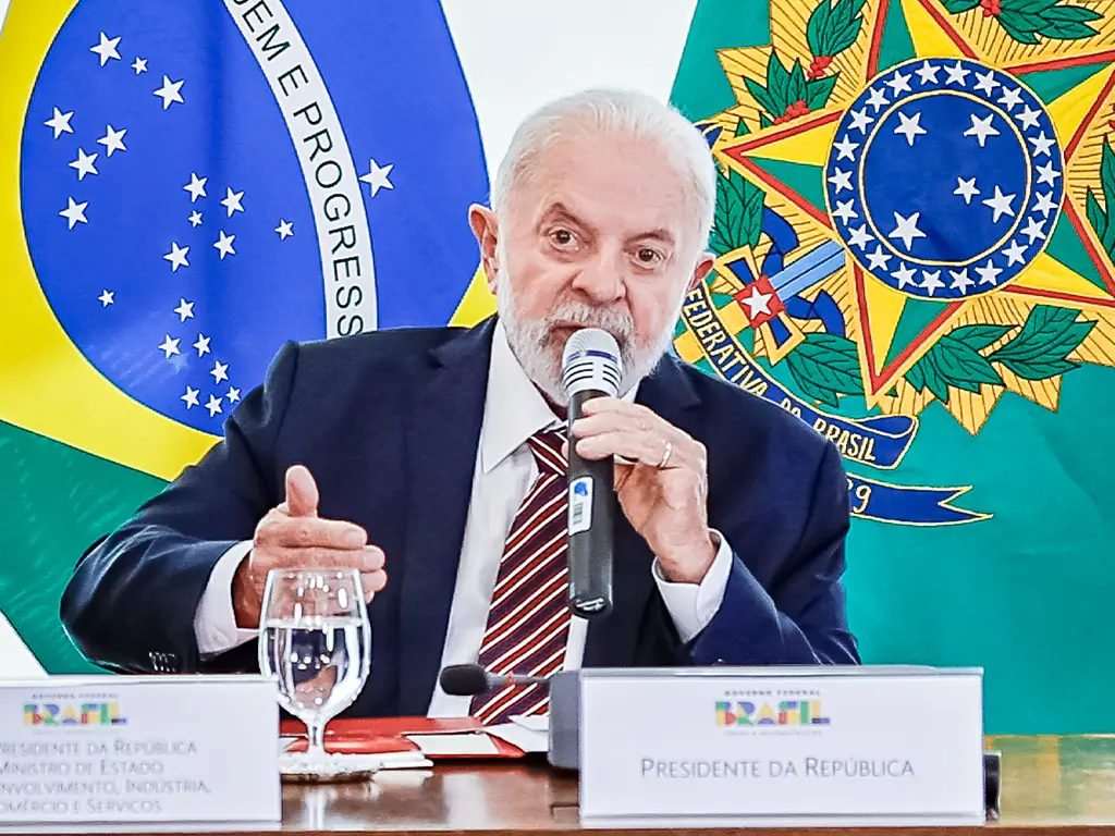 Brasil pode ajudar Angola a concretizar projetos com visita de Lula, diz  embaixador à Sputnik Brasil - 22.08.2023, Sputnik Brasil
